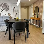 Torre Sakura By Leo Apartment *