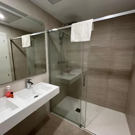 Torre Sakura By Leo Apartment