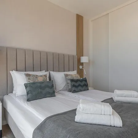 Apartment Torre Sakura By Leo *