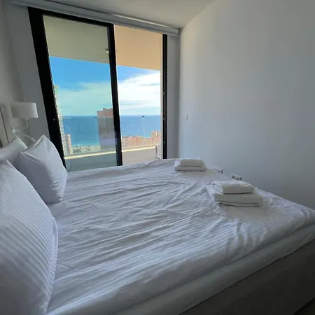 Torre Sakura By Leo * Benidorm