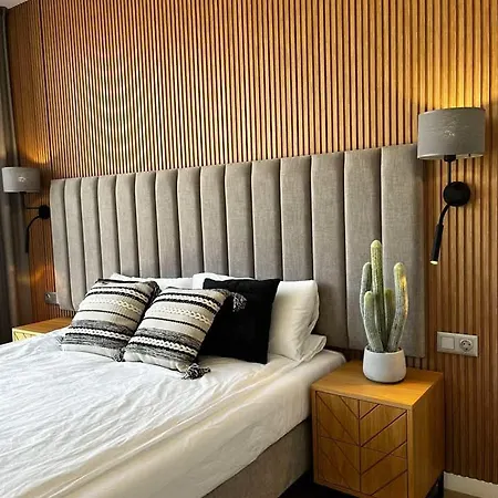 Torre Sakura By Leo Apartmán Benidorm