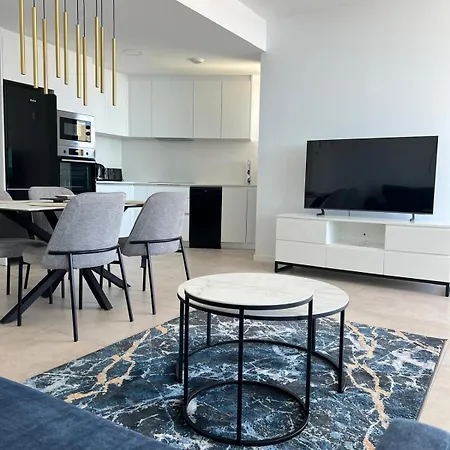 Apartament Torre Sakura By Leo